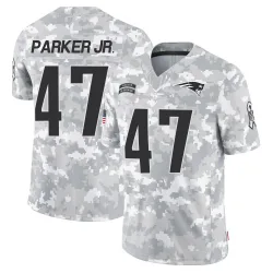 Men's Andrew Parker Jr. New England Patriots No.47 Limited 2024 Salute to Service Jersey - Arctic Camo